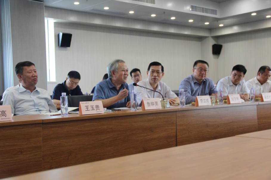 民生银行董事、监事一行来yp街机电子科技调研